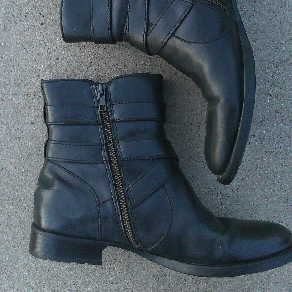 Women's Born McMillian Black Ankle Boots Size 9 - Picture 7 of 9